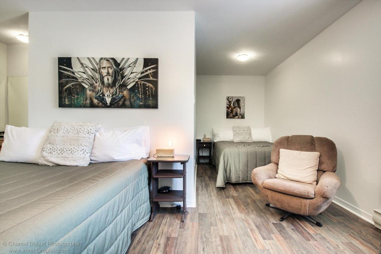 Auberge Motel Drakkar Шавиниган Экстерьер фото